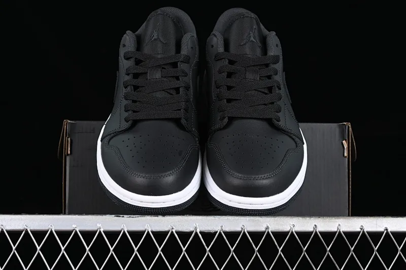 All categories Air Jordan Jordan series basketball shoes Air Jordan 1 Low G version pure original Air Jordan 1 Low AJ1 Joe 1 all black burst pattern low-top cultural casual sneakers FB9907-001